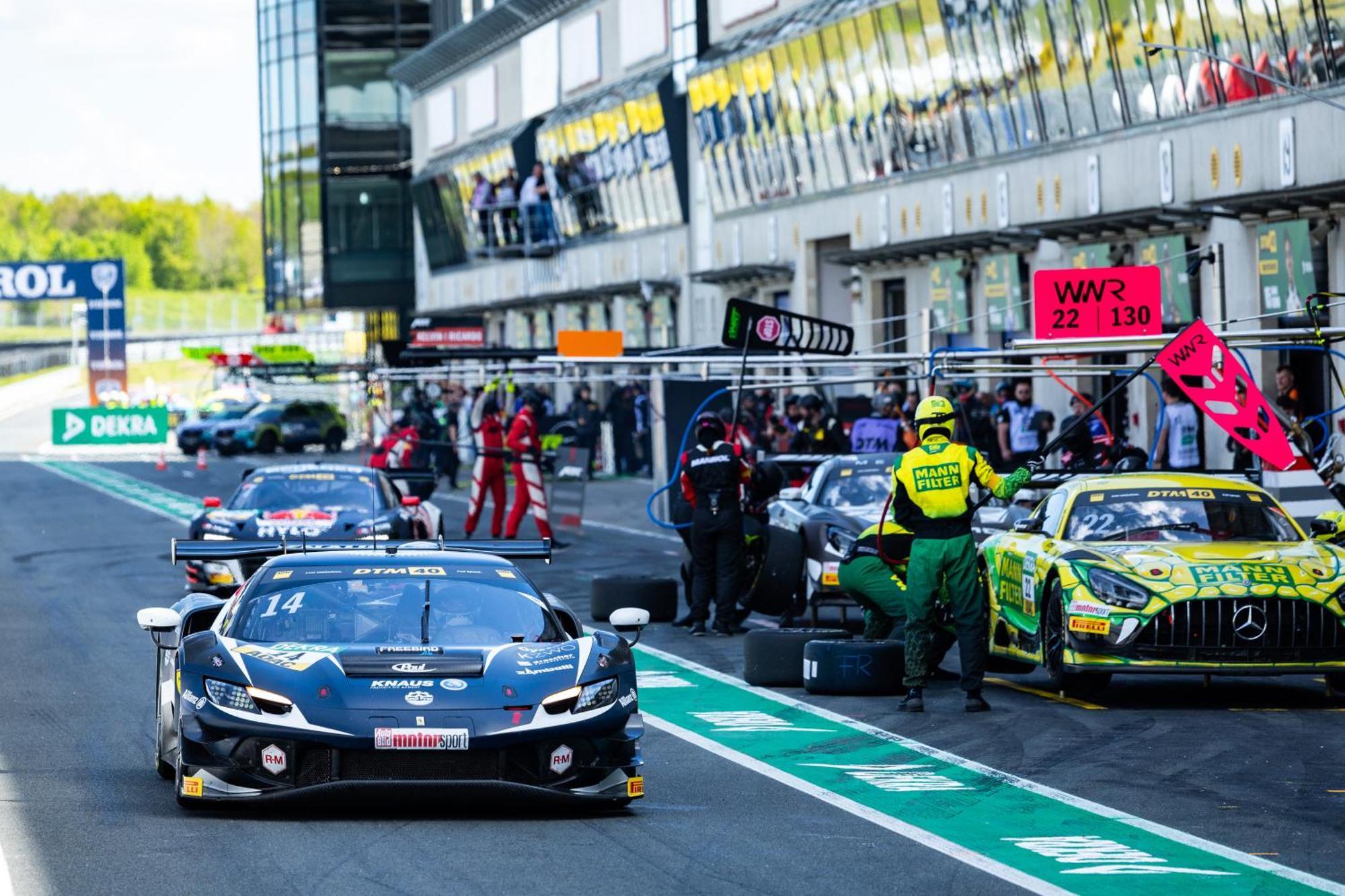 Hotel Motorsport Arena 오쉐르슬레벤 외부 사진
