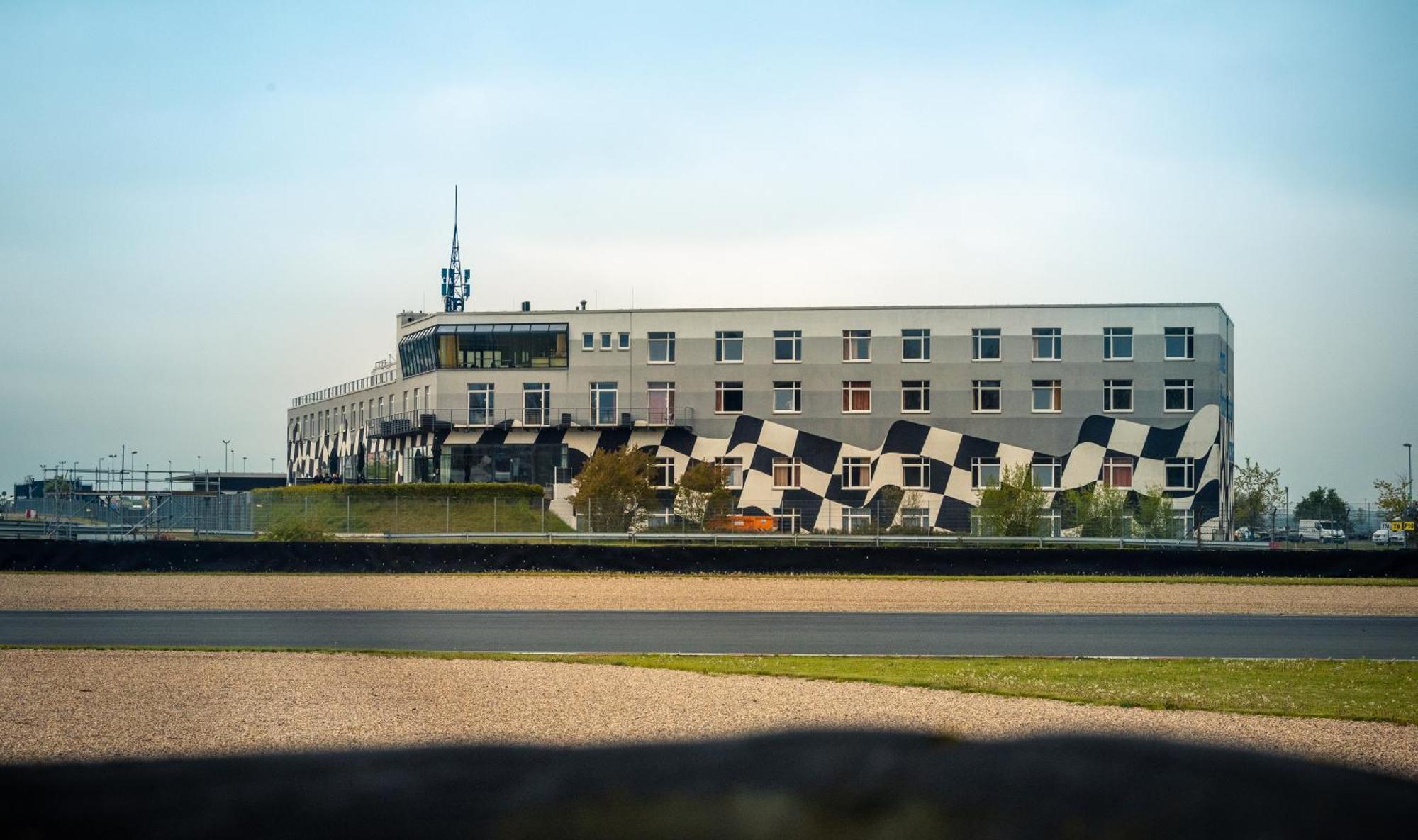 Hotel Motorsport Arena 오쉐르슬레벤 외부 사진
